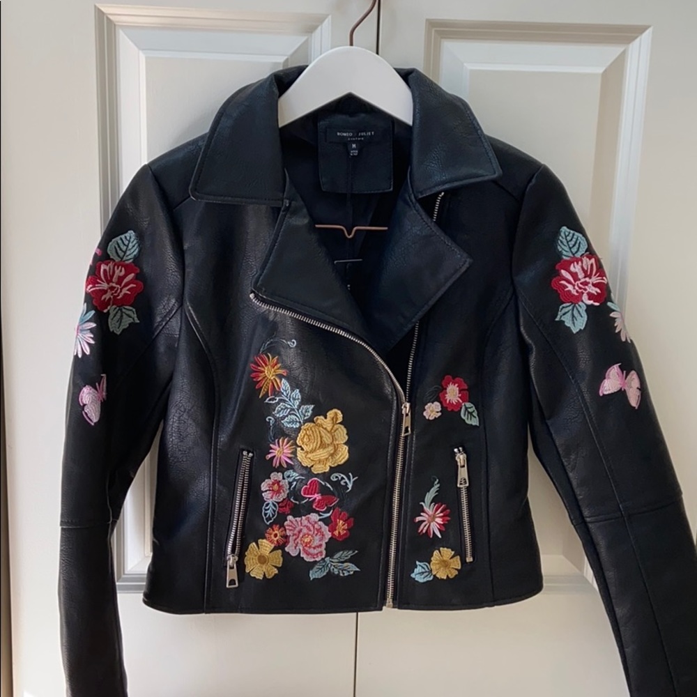 Romeo +Juliet faux leather embroidered moto jacket